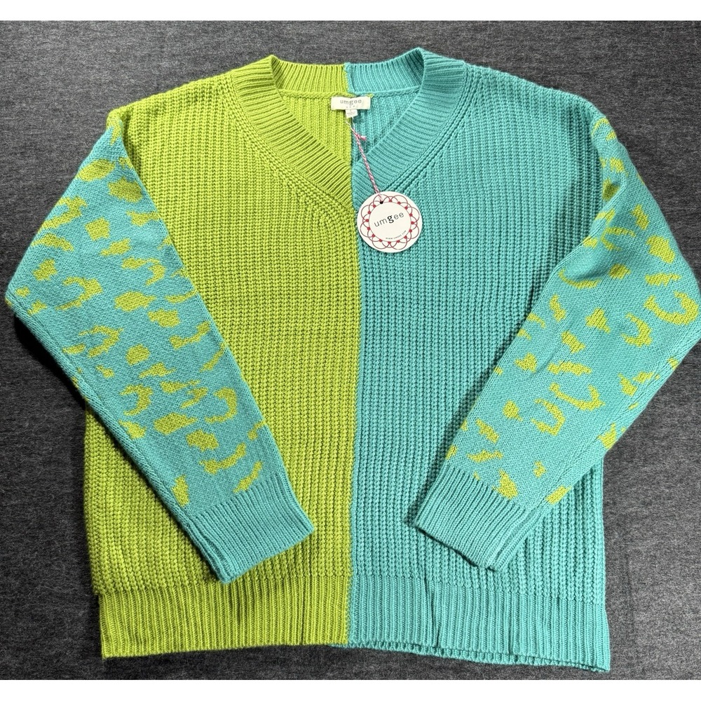 Umgee Sweater Womens Large Color Block Blue Green  Animal Print V Neck NWT